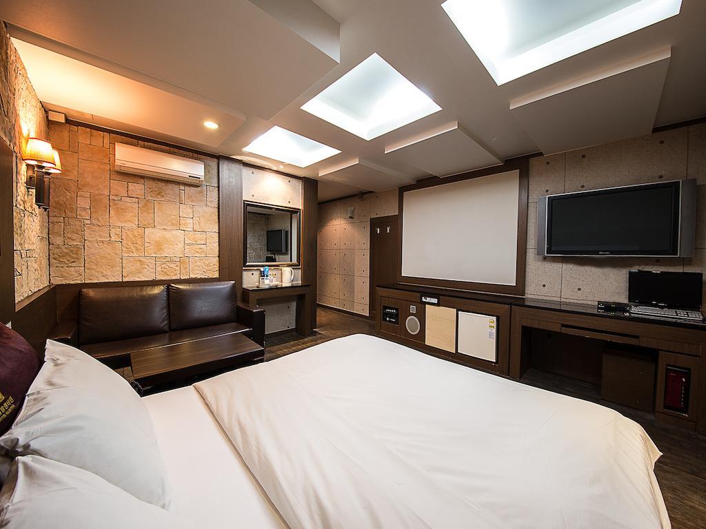 Hotel Valentine Gwangmyeong Pokoj fotografie