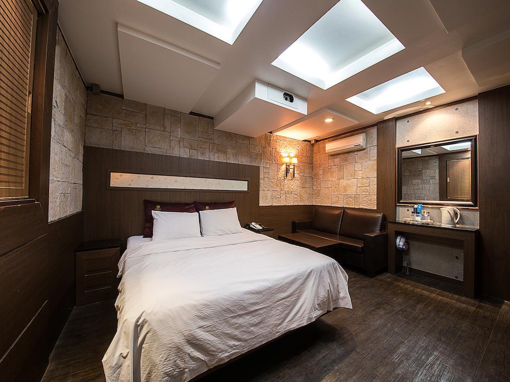 Hotel Valentine Gwangmyeong Pokoj fotografie